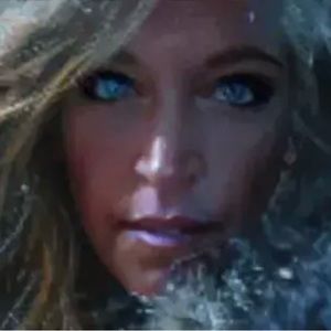 Meet your Posher, Alisha